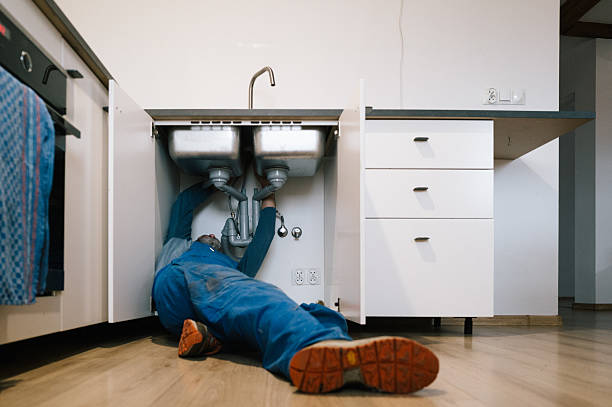 Professional Leak Detection technician working in LaFayette, GA